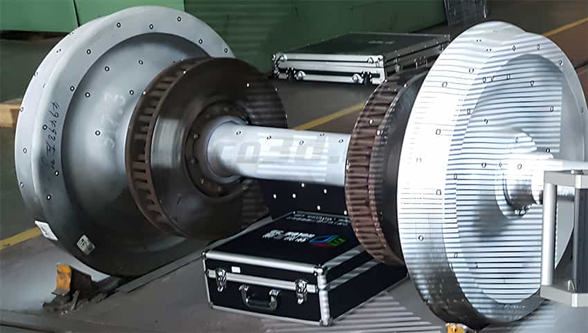 華朗三維掃描儀-動(dòng)車車輪對實(shí)物圖