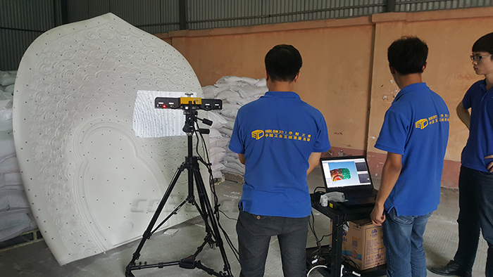 大型佛像背光三維掃描　