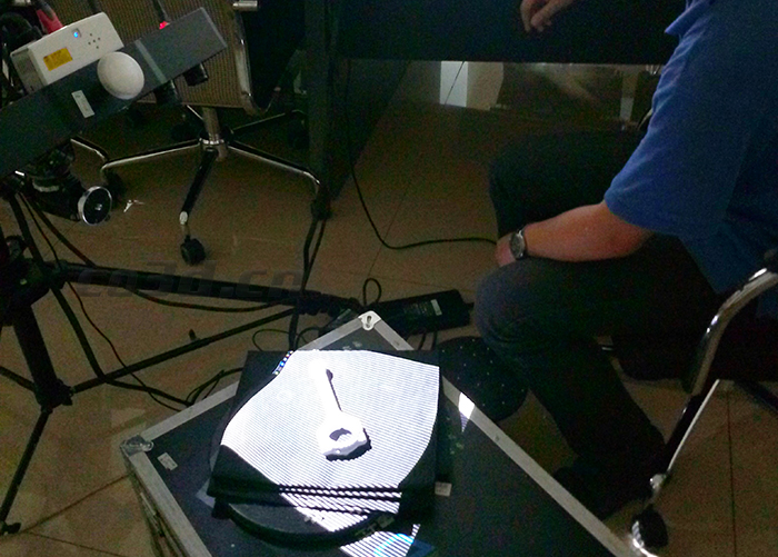 汽車發(fā)動機(jī)連桿掃描